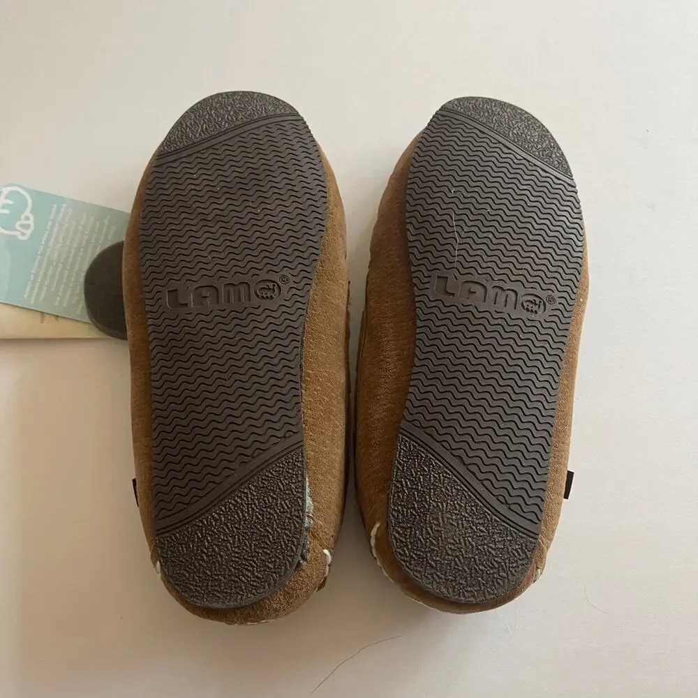 NWT Lamo Moc Slippers 1Y
